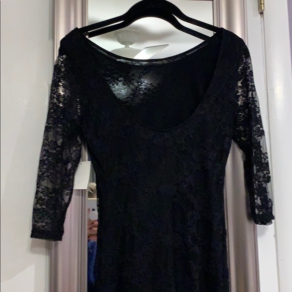 Little black dress - Picture 3 of 3